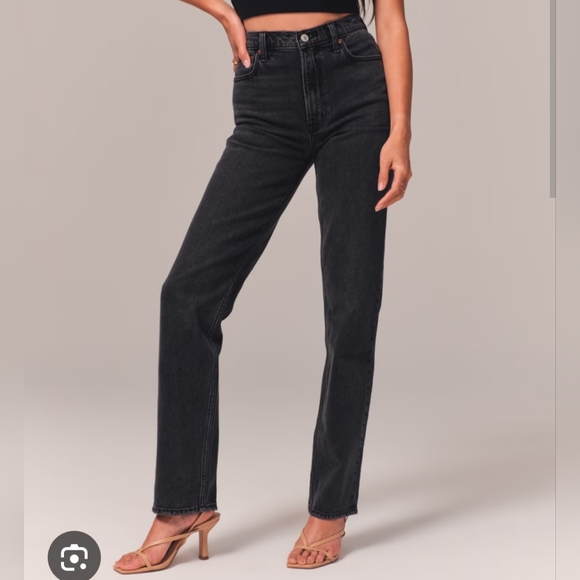 Abercrombie The 90s Straight Ultra High Rise Jeans - Picture 1 of 9